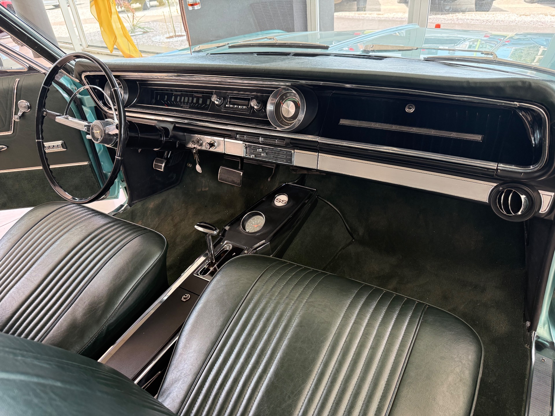 Chevrolet Impala - Imagen 12
