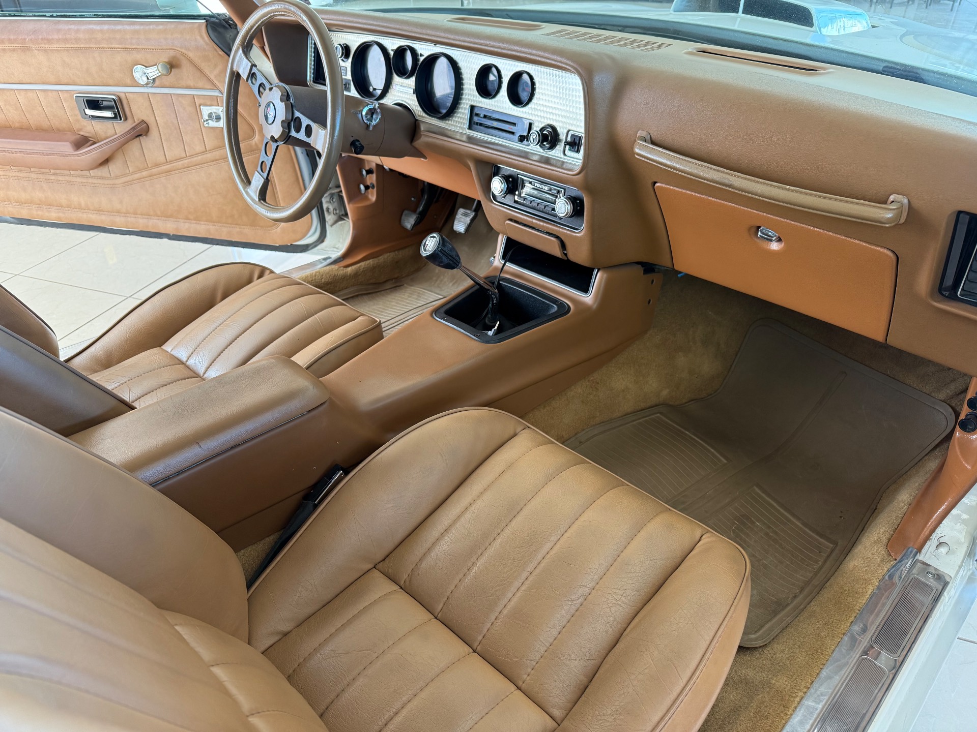 Pontiac A TRANS AM - Imagen 12