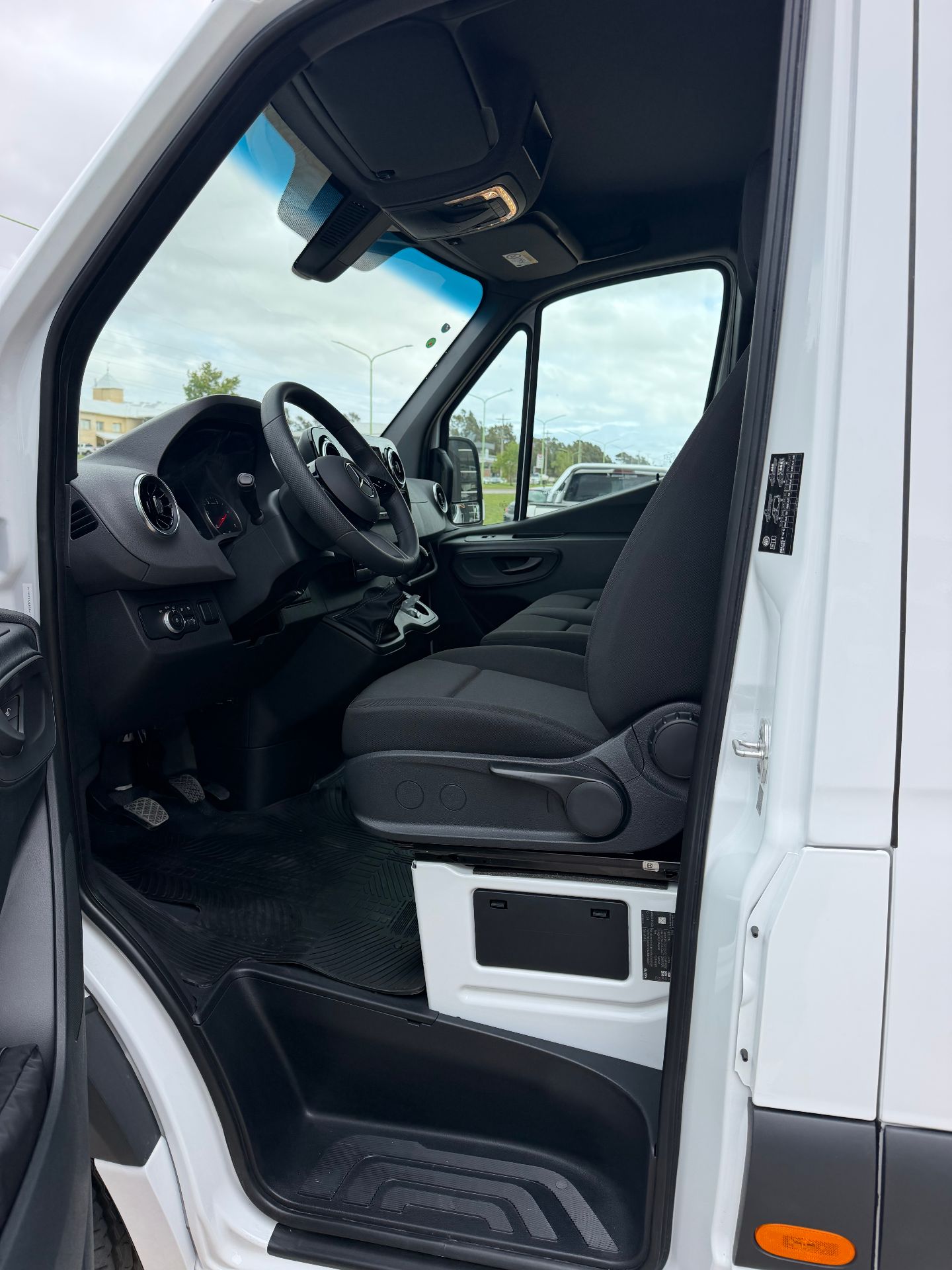 Mercedes-Benz Sprinter - Imagen 12