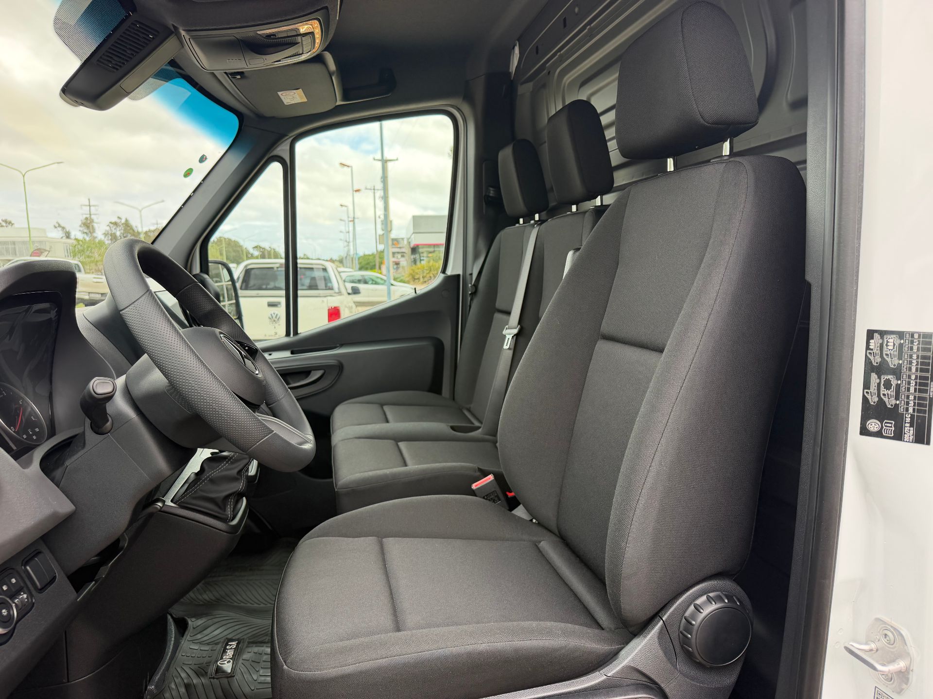 Mercedes-Benz Sprinter - Imagen 15