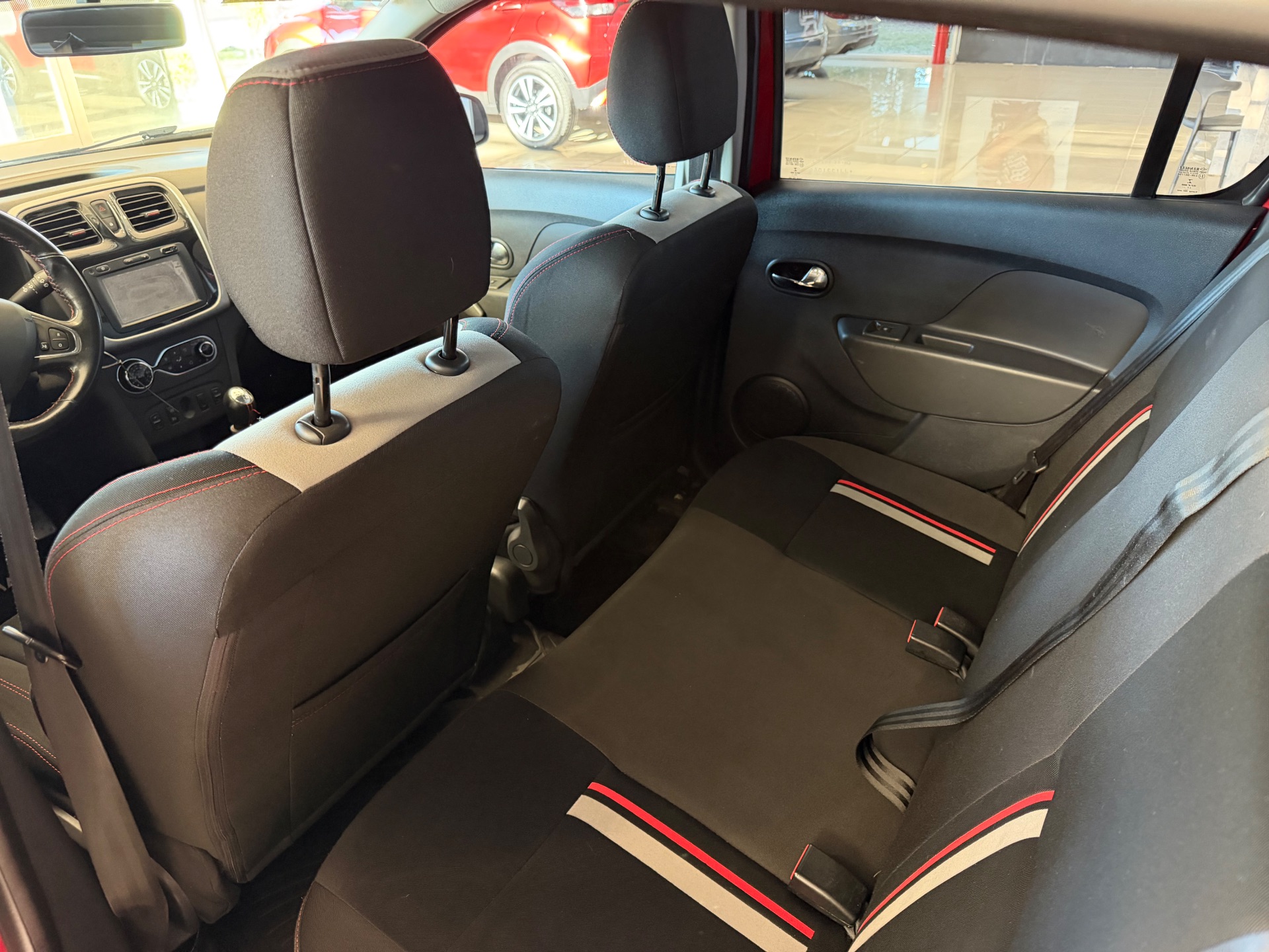 Renault Sandero - Imagen 8