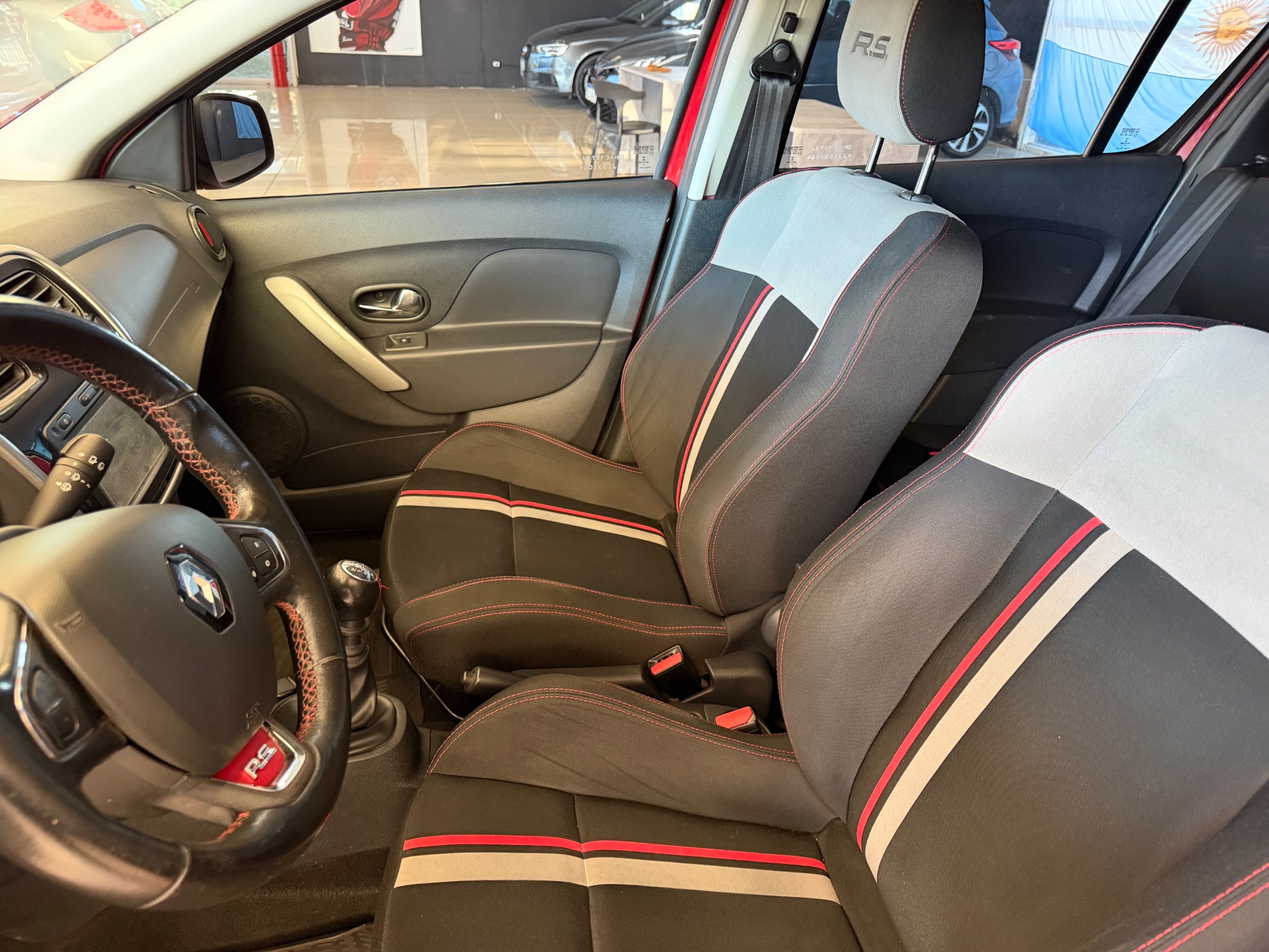Renault Sandero - Imagen 9