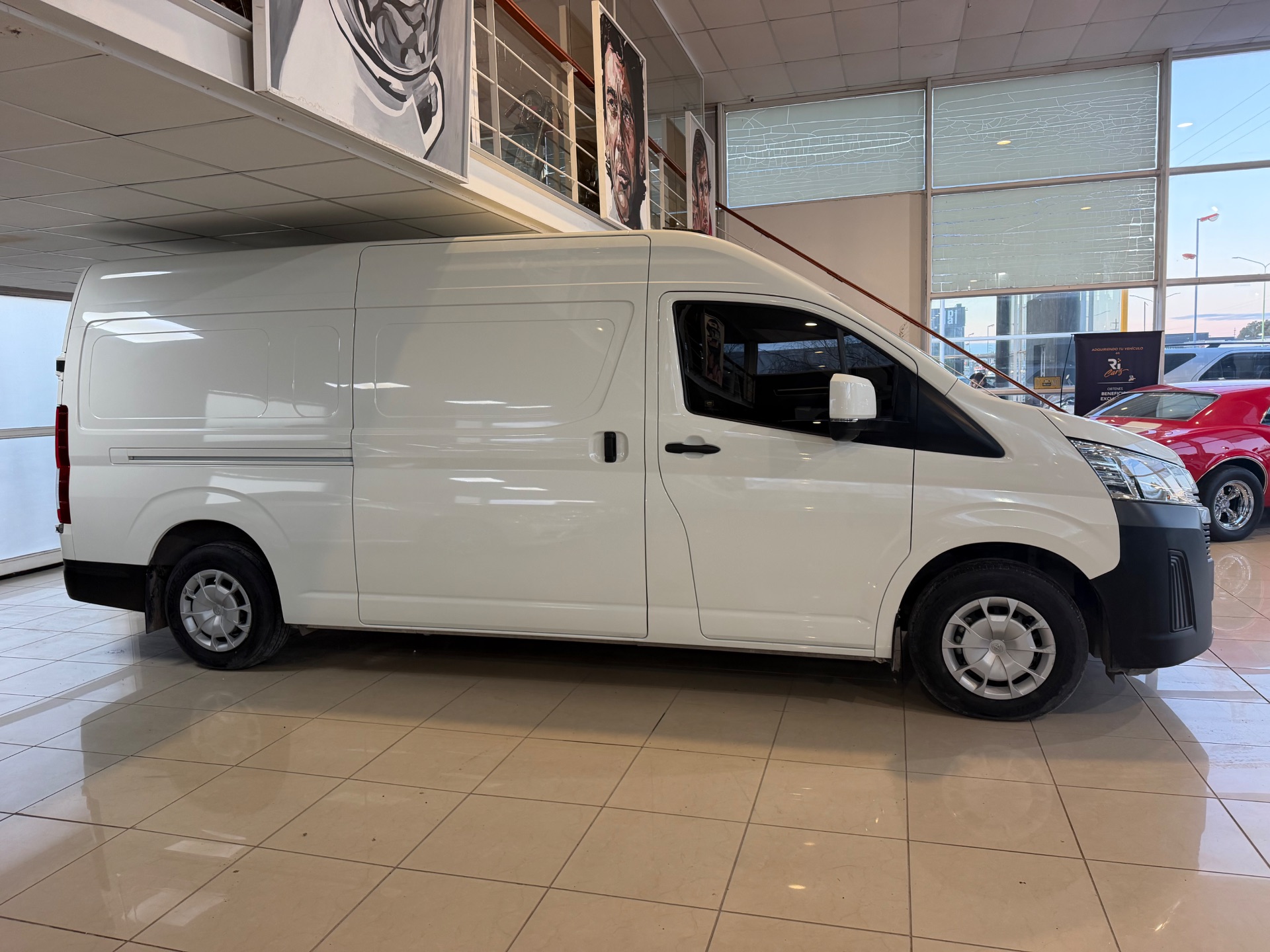 Toyota Hiace  - Imagen 4