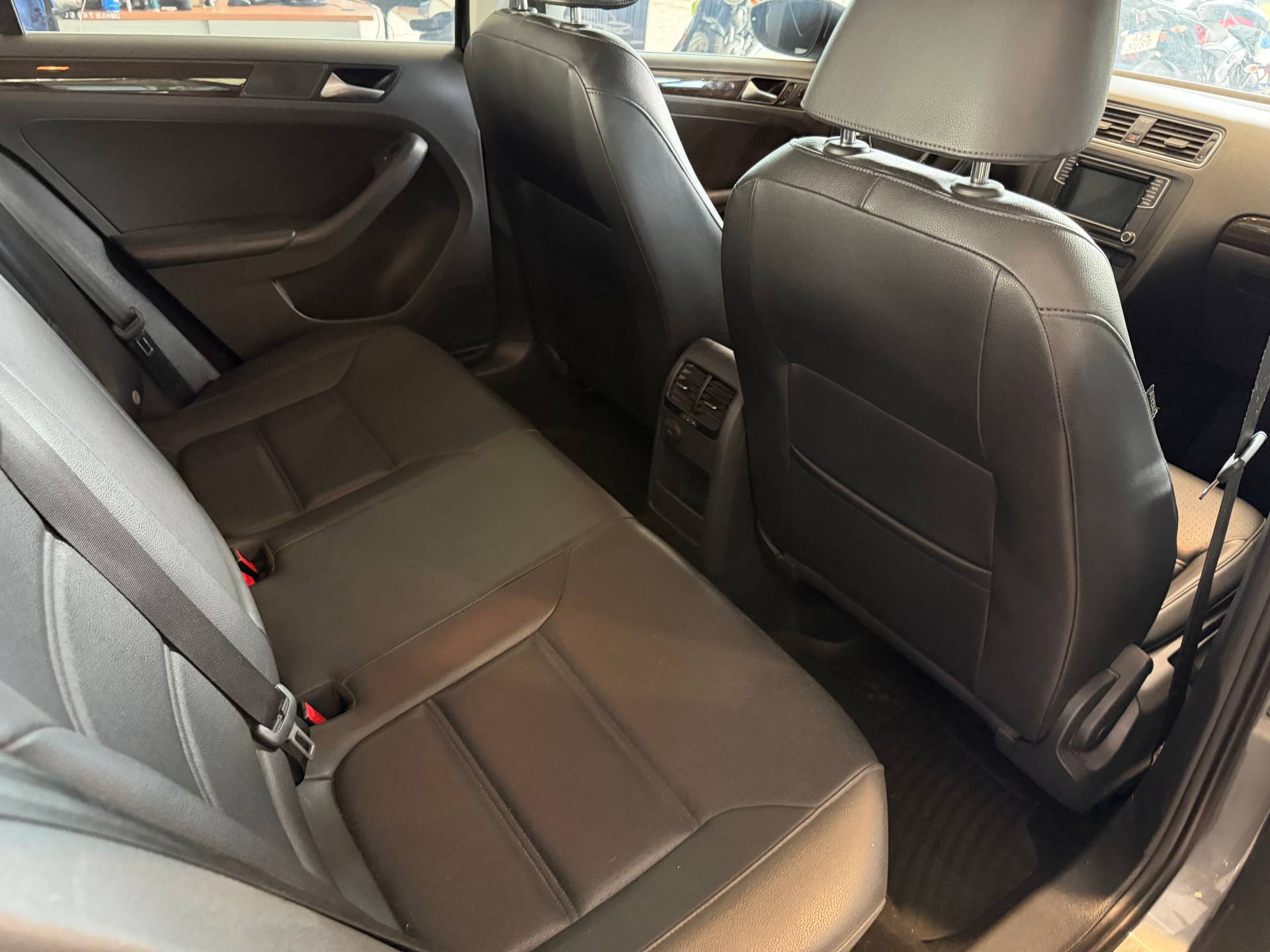 Volkswagen Vento - Imagen 13